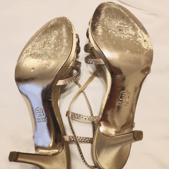 Nina Bobbie JS Shoes - Picture 4 of 11